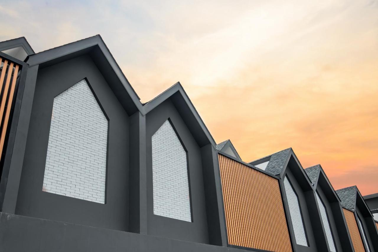 Nidhra นิทรา Apartment Ban Lat Krachaeng Exterior photo