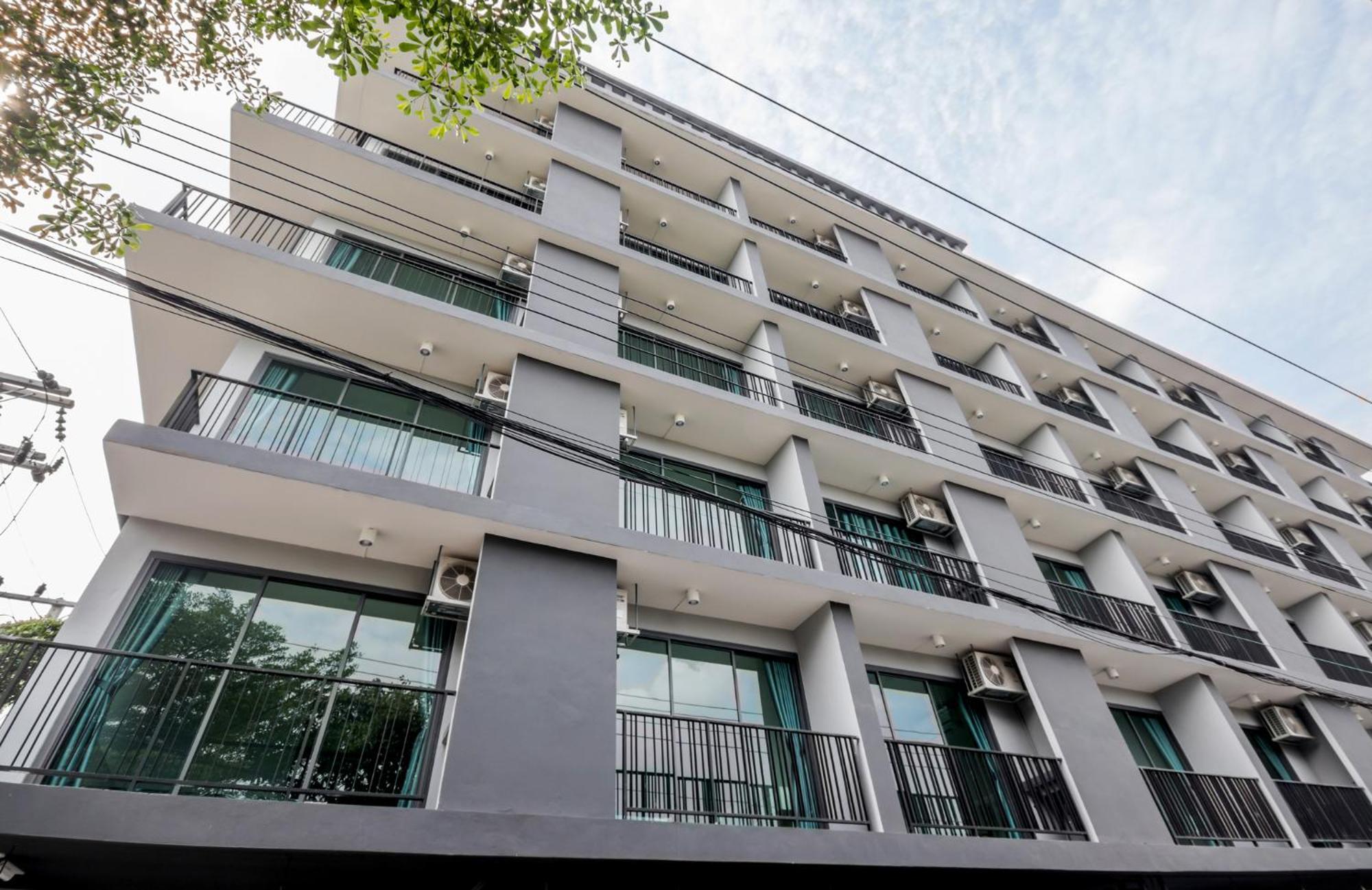 Nidhra นิทรา Apartment Ban Lat Krachaeng Exterior photo