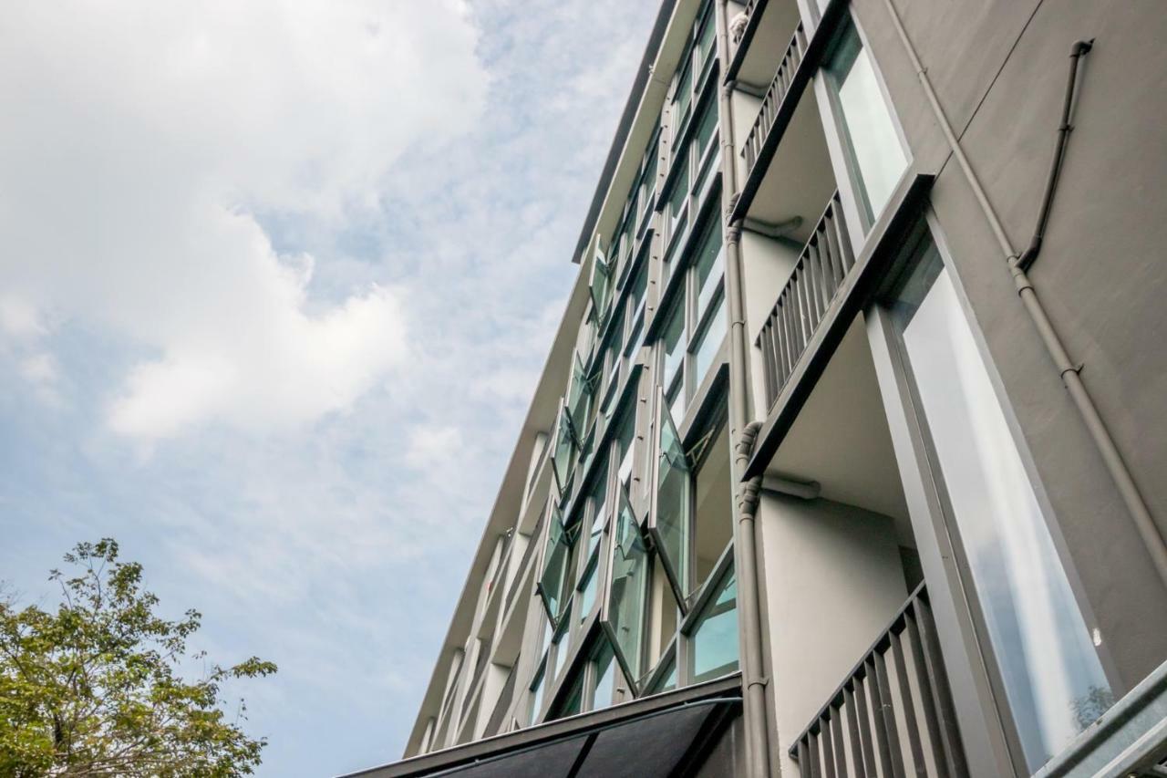 Nidhra นิทรา Apartment Ban Lat Krachaeng Exterior photo